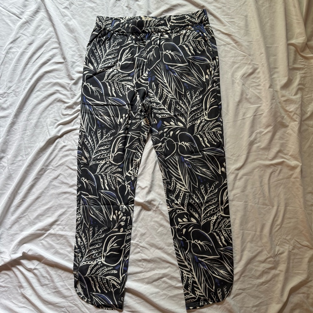 Marine Layer Gray, Blue and White Patterned Cropped Pants